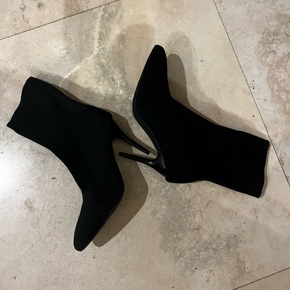 Shoes - Chic Black Heeled Boots for Women